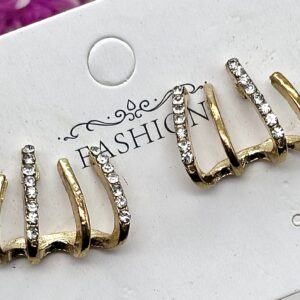 Korean Claw Studs