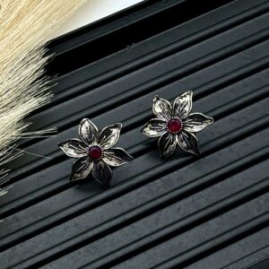 Shivi Studs